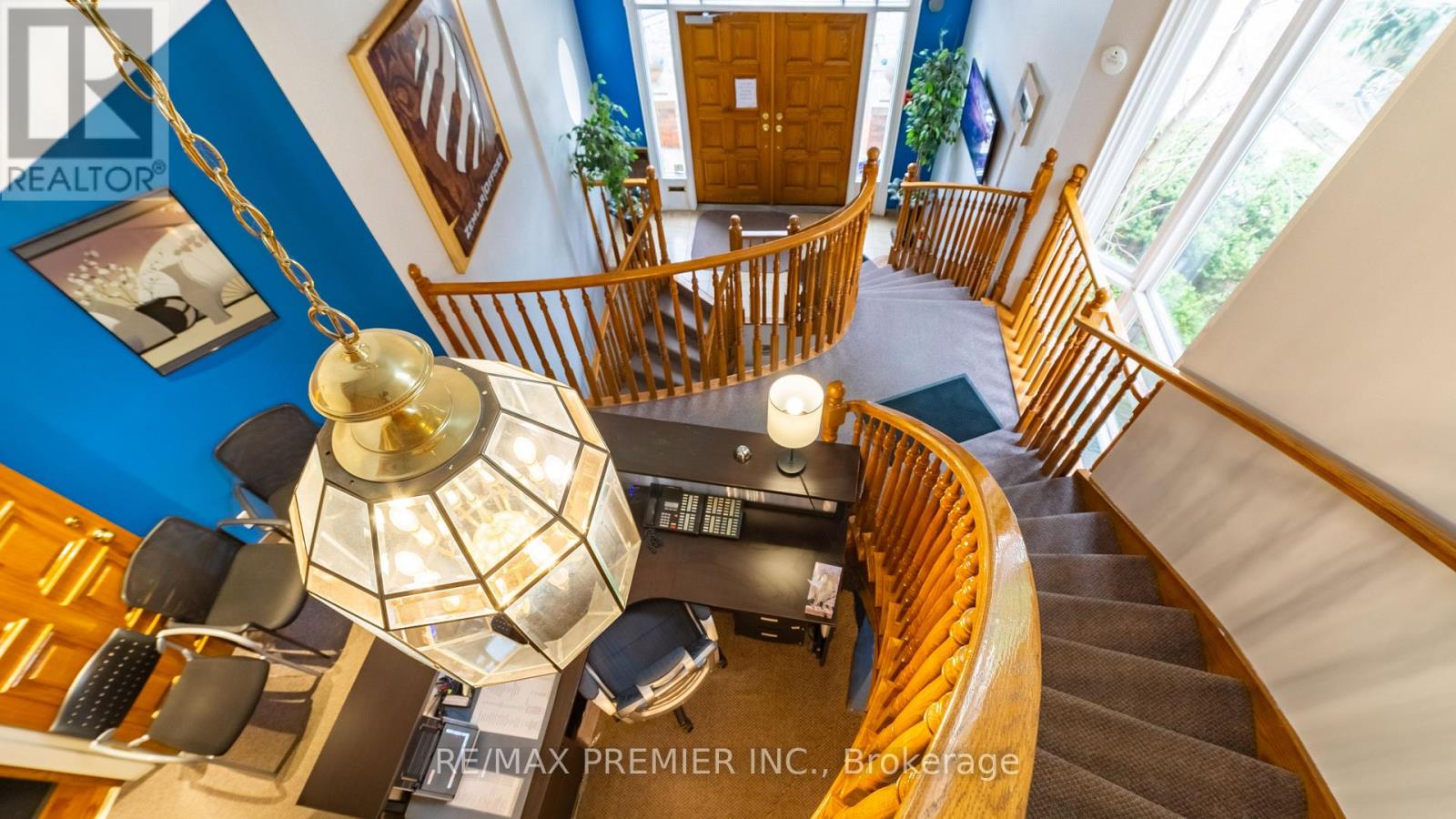 55-201 - 55 Village Centre Place, Mississauga, Ontario  L4Z 1V9 - Photo 3 - W12824592