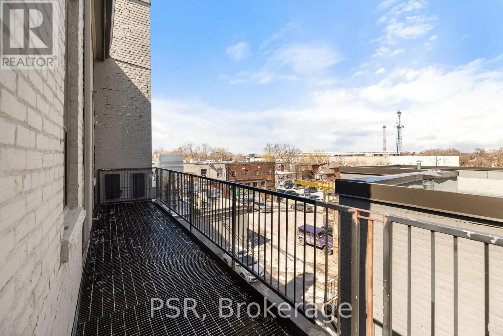 311 - 2870 Dundas Street W, Toronto, Ontario  M6P 1Y8 - Photo 17 - W12824612