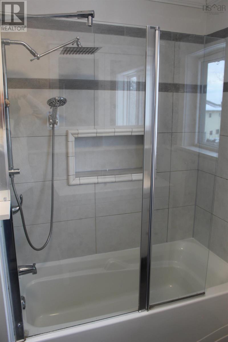 21 Mcdougall Avenue, Lower Sackville, Nova Scotia  B4C 3H2 - Photo 25 - 202603449