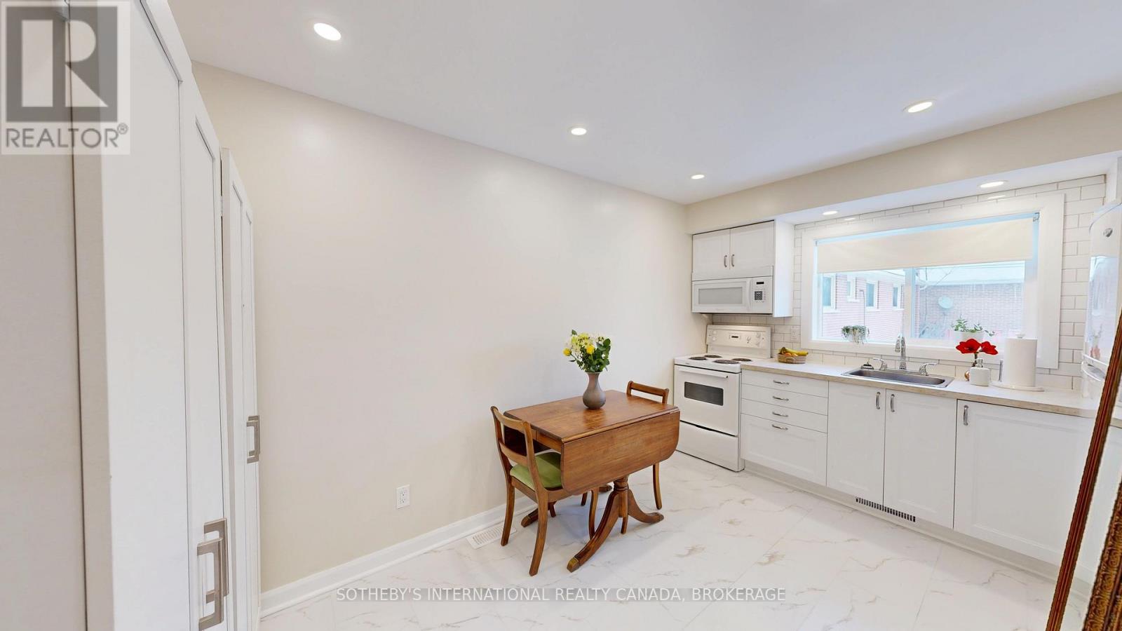 243 Bartholomew Street, Brockville, Ontario  K6V 2S4 - Photo 11 - X12798542