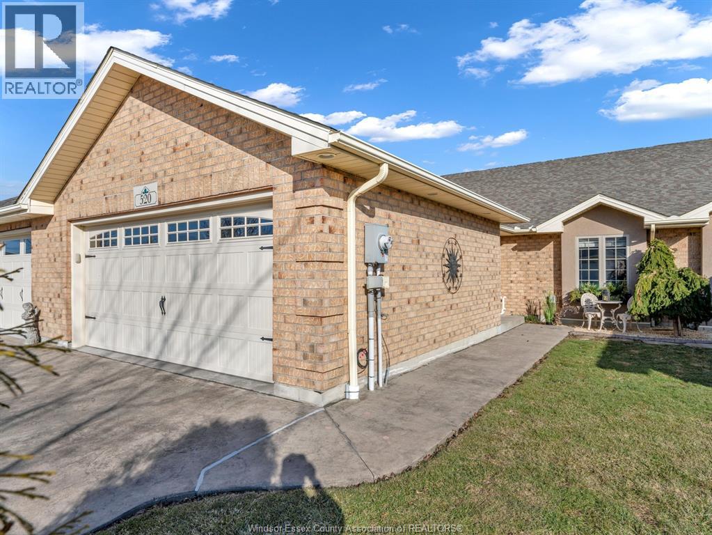 MLS# 26004116: 520 GOLFVIEW DRIVE, Amherstburg, Canada