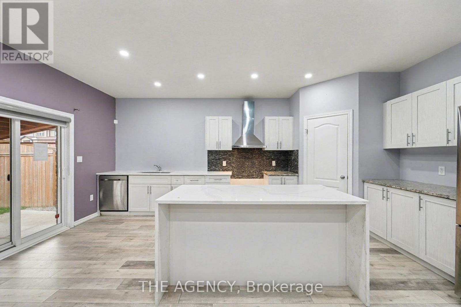 2356 Constance Avenue, London South, Ontario  N6M 0G5 - Photo 12 - X12824470