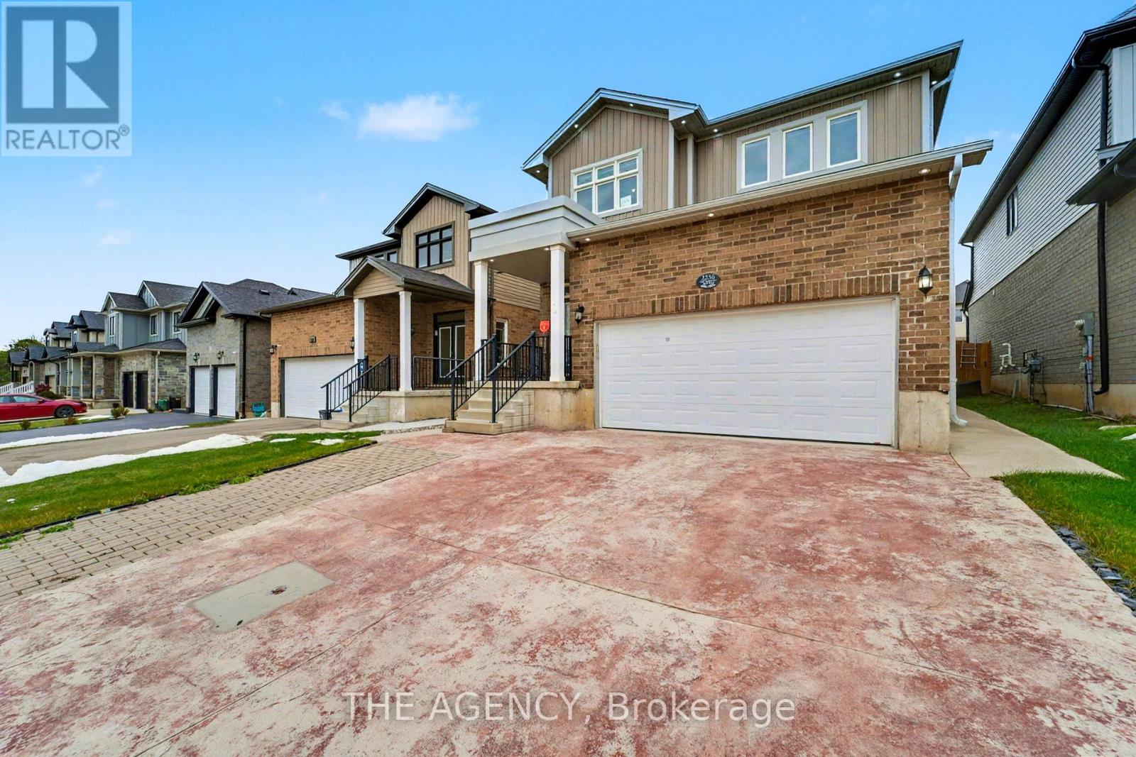 2356 Constance Avenue, London South, Ontario  N6M 0G5 - Photo 3 - X12824470