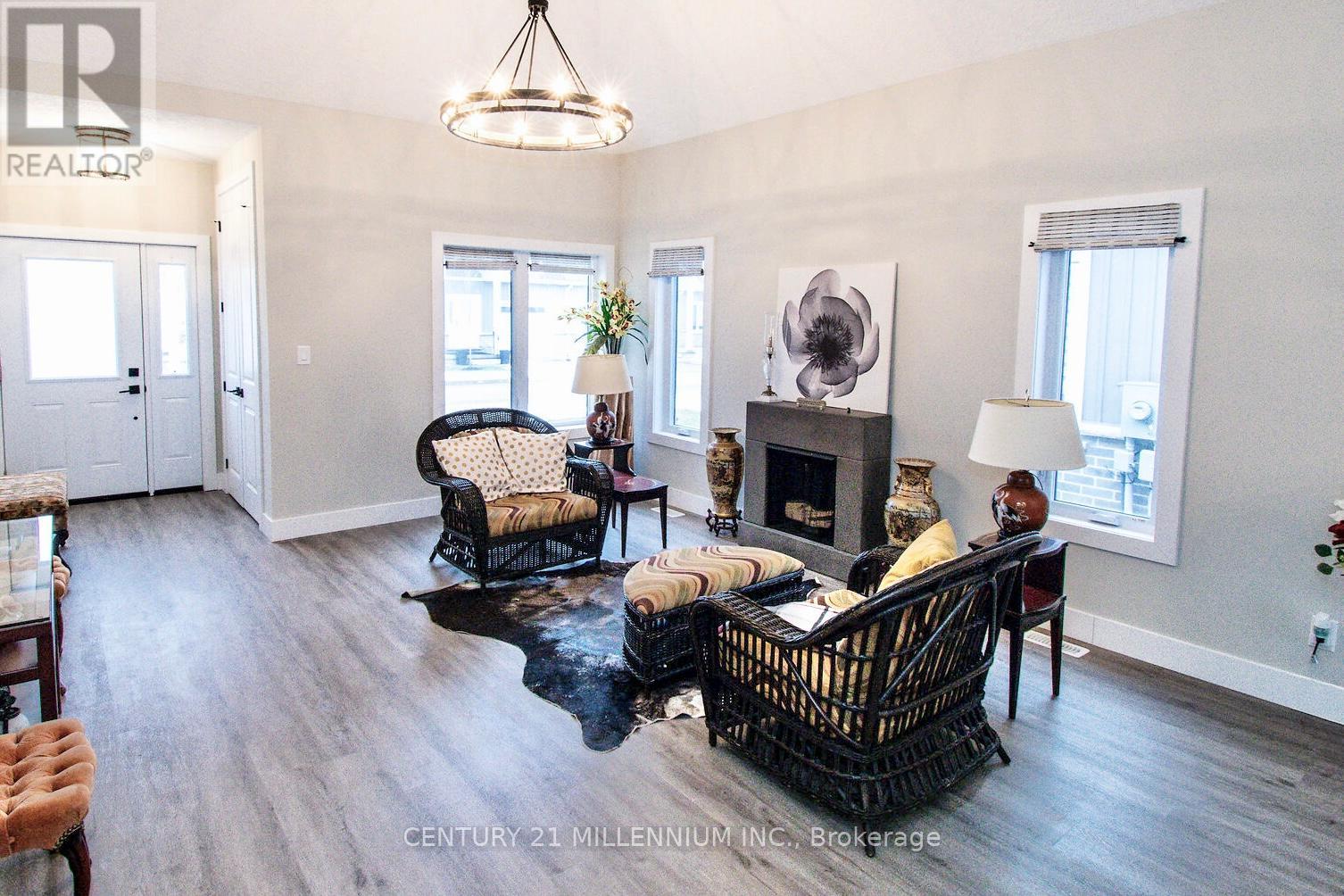 29 - 744 Nelson Street W, Norfolk, Ontario  N0A 1N0 - Photo 12 - X12824504