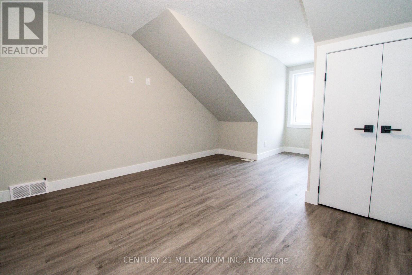 29 - 744 Nelson Street W, Norfolk, Ontario  N0A 1N0 - Photo 24 - X12824504