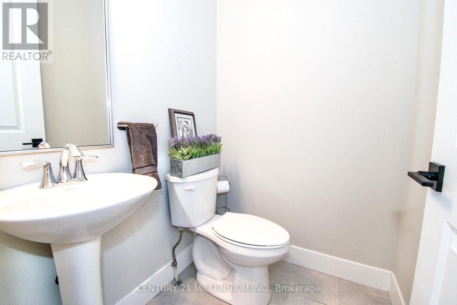 29 - 744 Nelson Street W, Norfolk, Ontario  N0A 1N0 - Photo 32 - X12824504