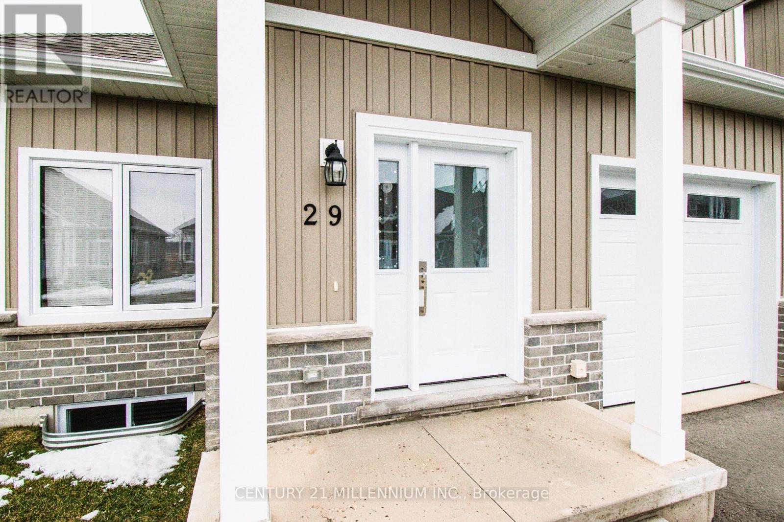 29 - 744 Nelson Street W, Norfolk, Ontario  N0A 1N0 - Photo 4 - X12824504