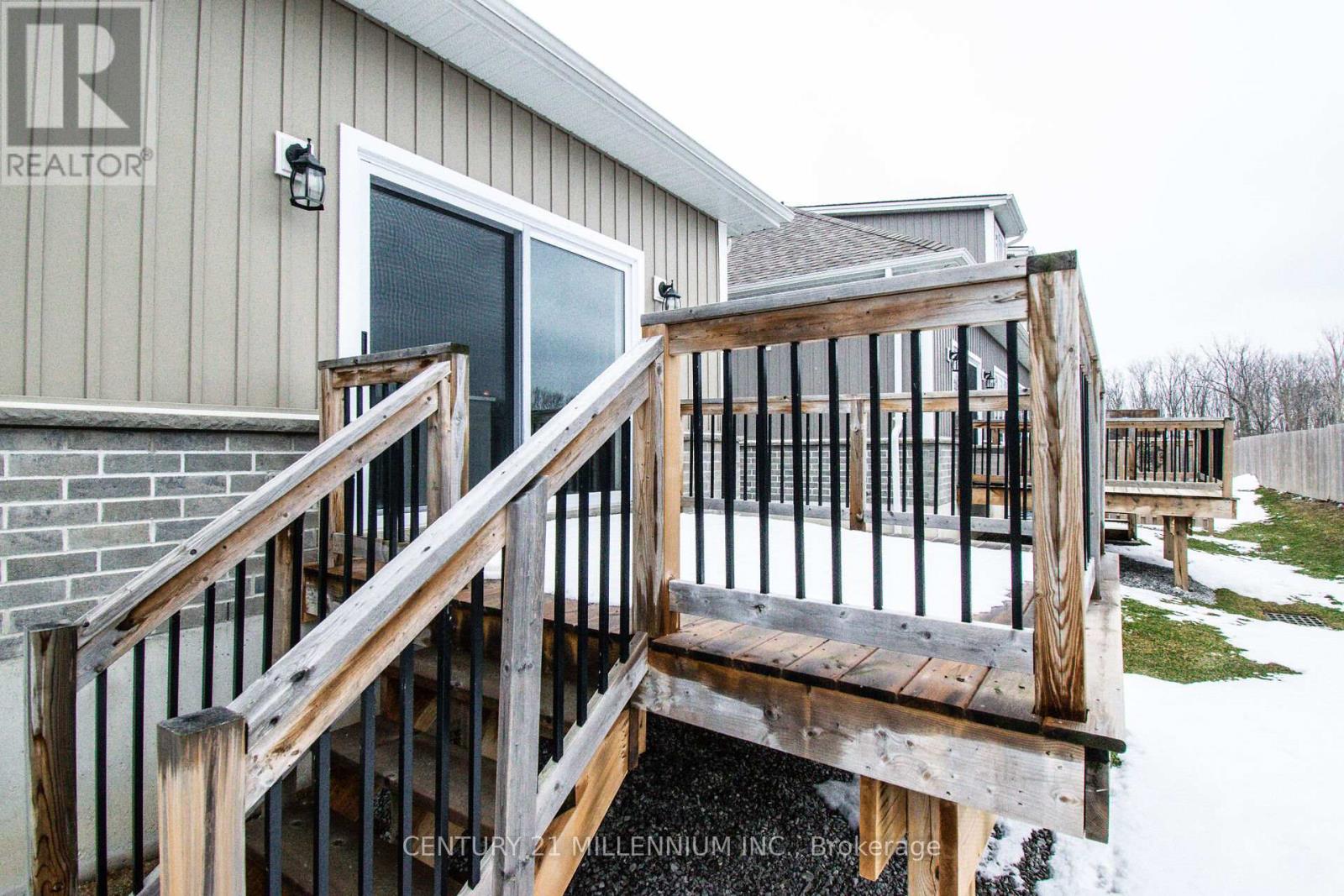 29 - 744 Nelson Street W, Norfolk, Ontario  N0A 1N0 - Photo 41 - X12824504