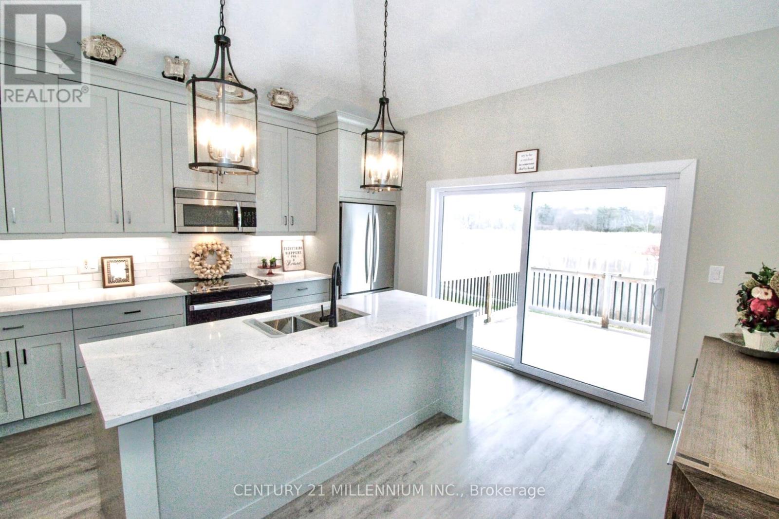 29 - 744 Nelson Street W, Norfolk, Ontario  N0A 1N0 - Photo 5 - X12824504