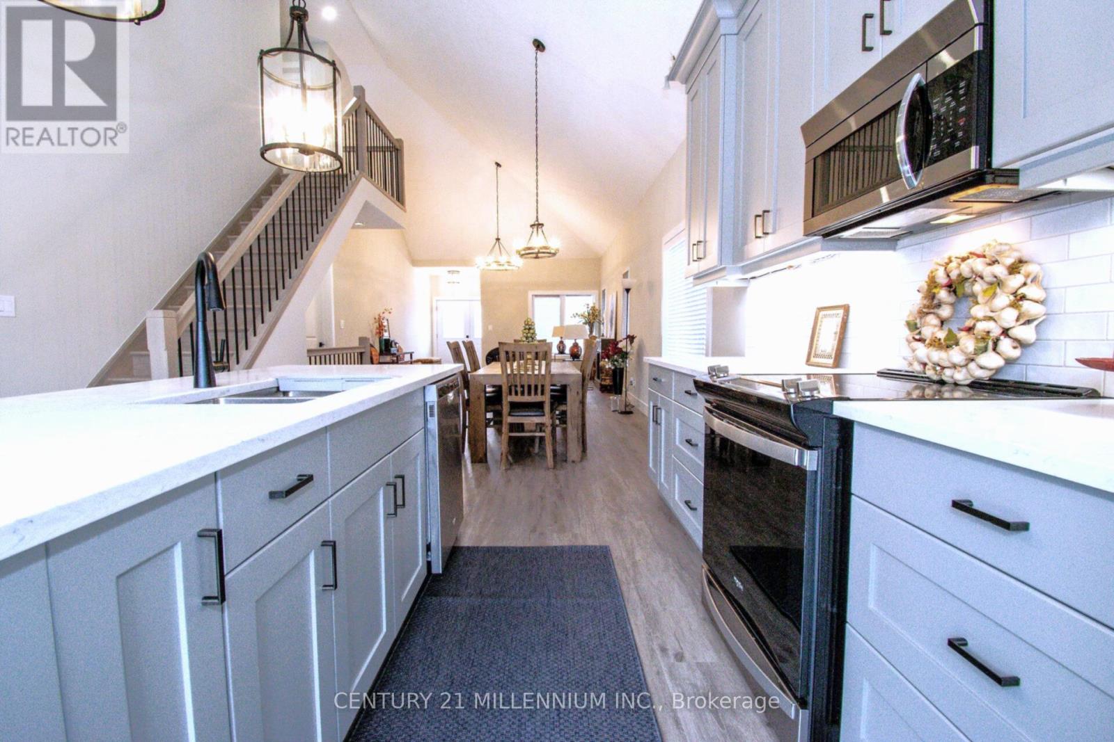 29 - 744 Nelson Street W, Norfolk, Ontario  N0A 1N0 - Photo 6 - X12824504