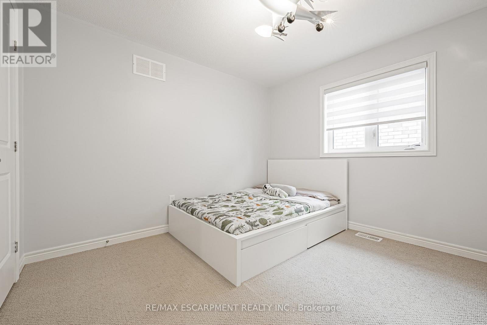 90 Robertson Road, Hamilton, Ontario  L9K 0H8 - Photo 38 - X12824542