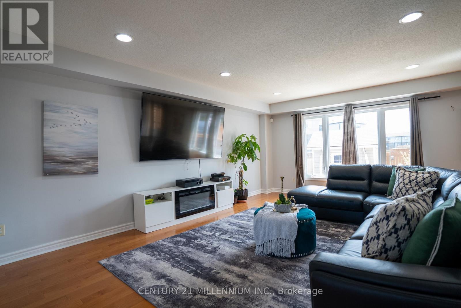 2427 Asima Drive, London South, Ontario  N6M 0B3 - Photo 8 - X12824560