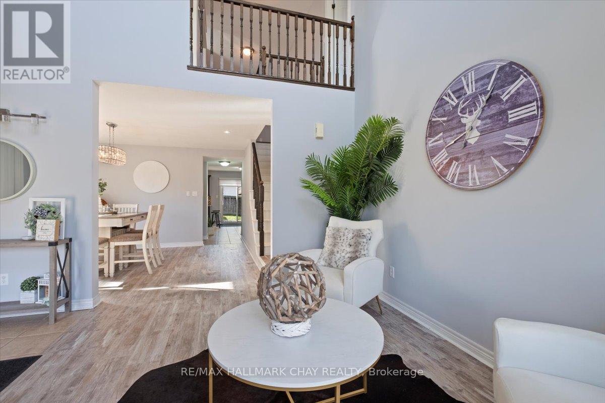 112 Silk Drive, Shelburne, Ontario  L9V 3E2 - Photo 7 - X12824574