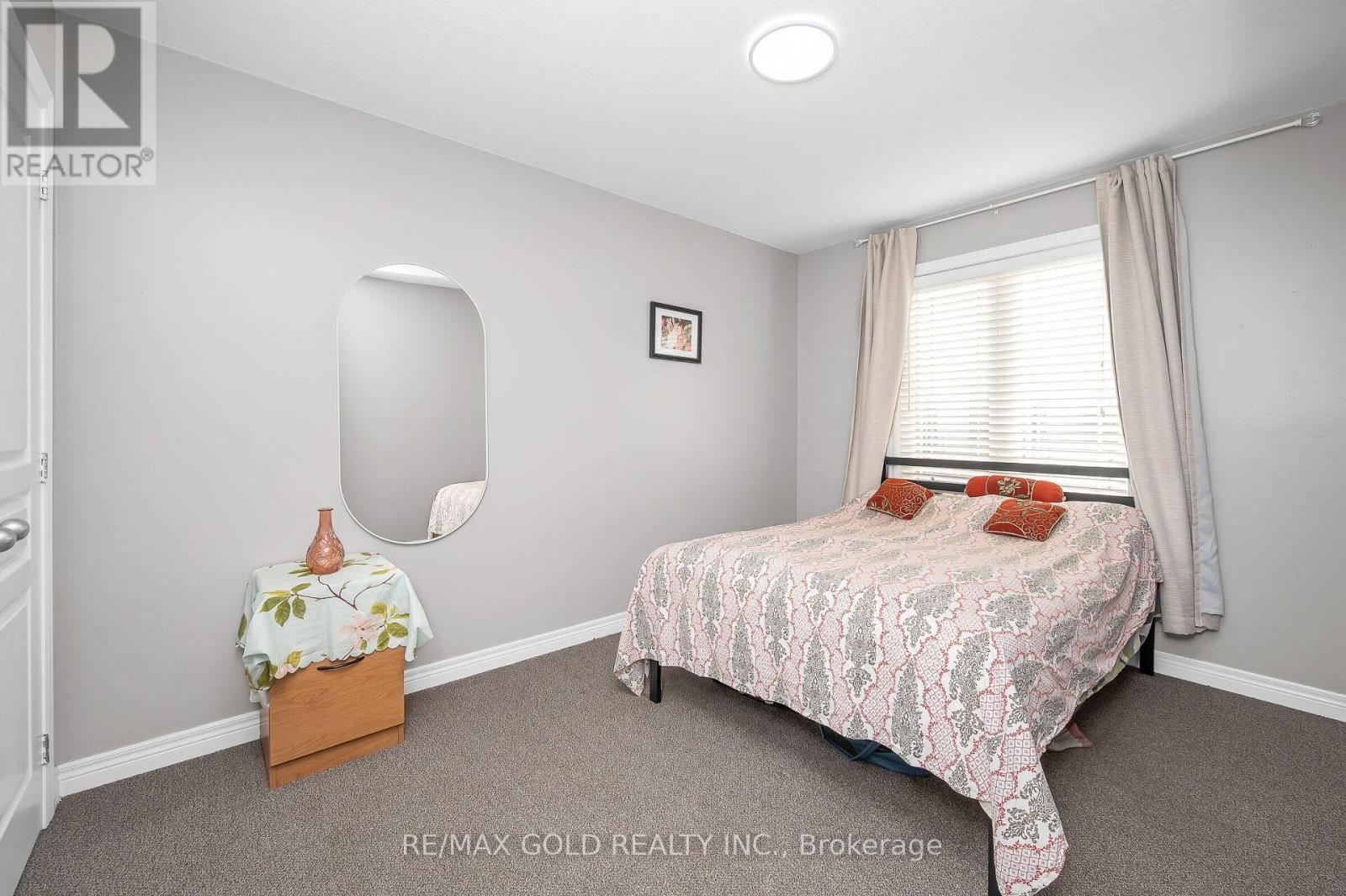 31 Donald Bell Drive, Hamilton, Ontario  L0R 1C0 - Photo 24 - X12824596