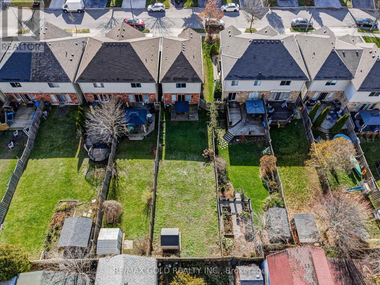 31 Donald Bell Drive, Hamilton, Ontario  L0R 1C0 - Photo 35 - X12824596