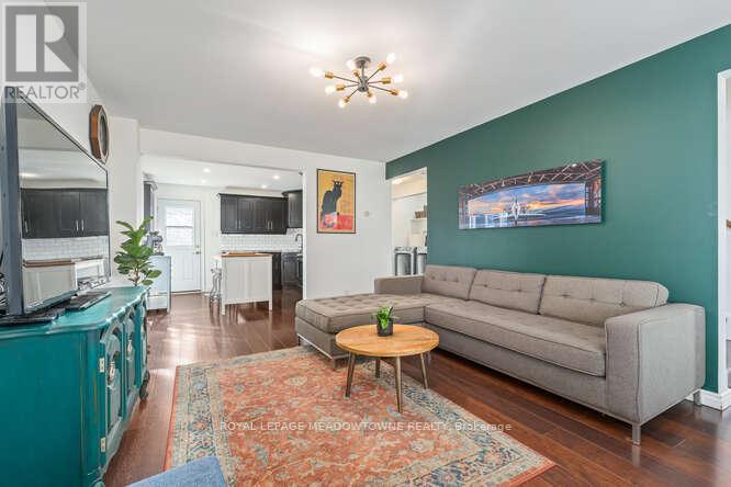 284 Ivon Avenue, Hamilton, Ontario  L8H 5T2 - Photo 10 - X12824602