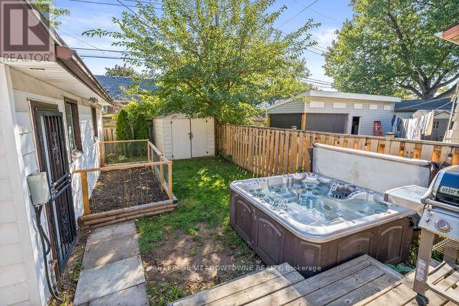 284 Ivon Avenue, Hamilton, Ontario  L8H 5T2 - Photo 32 - X12824602