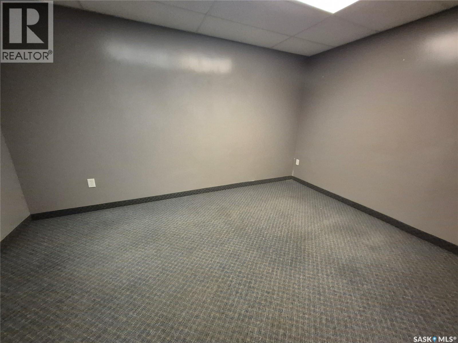 24 12th Street Ne, Weyburn, Saskatchewan  S4H 1K2 - Photo 18 - SK029262