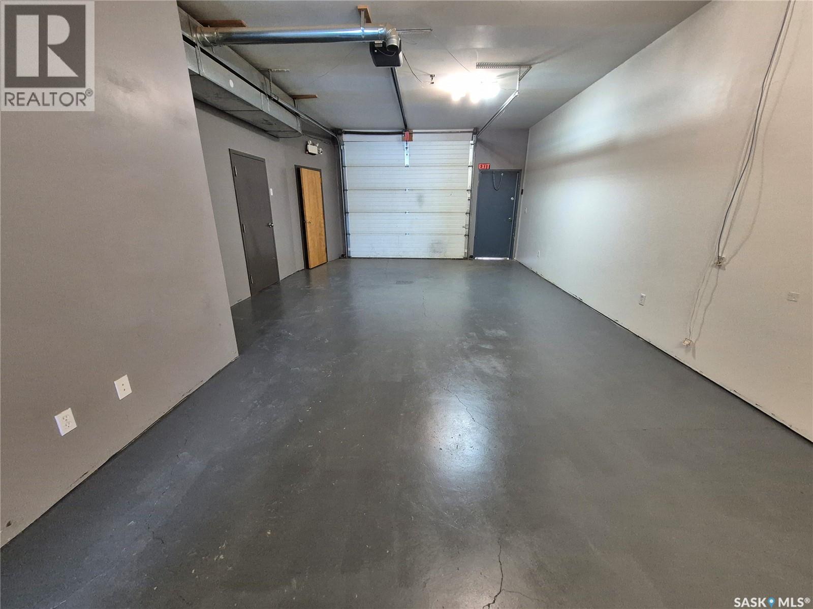 24 12th Street Ne, Weyburn, Saskatchewan  S4H 1K2 - Photo 25 - SK029262