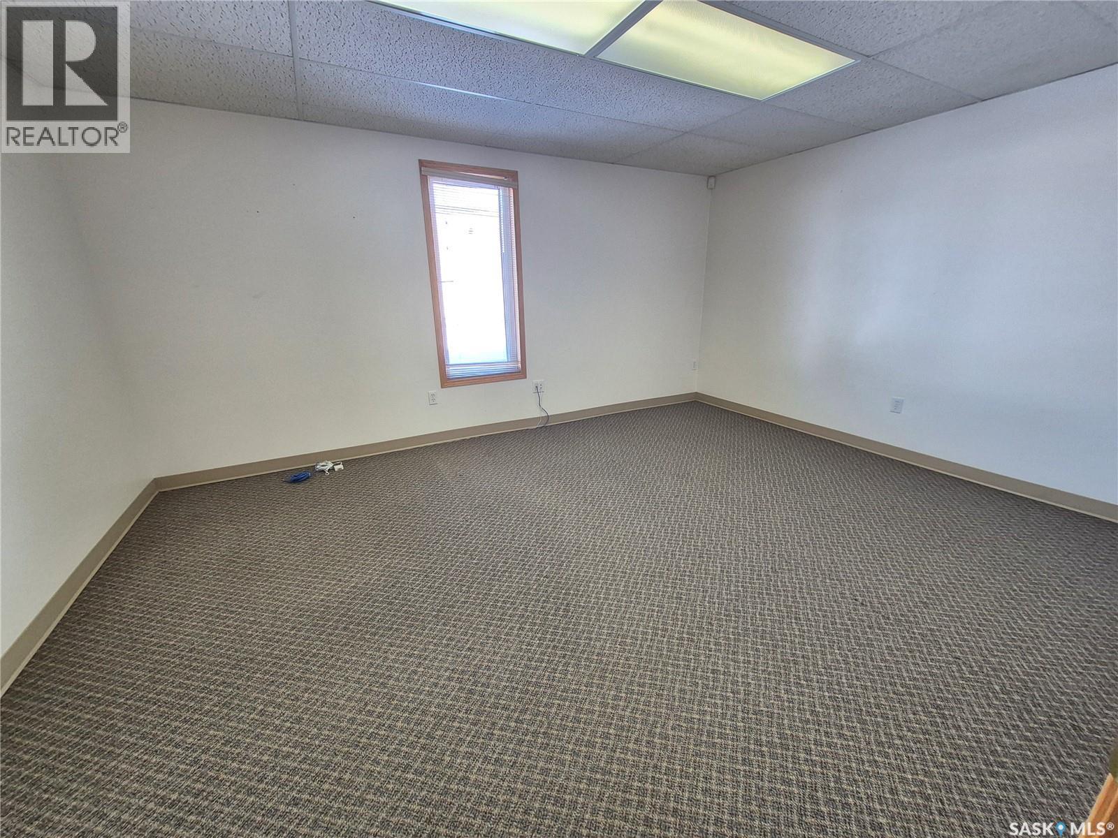 24 12th Street Ne, Weyburn, Saskatchewan  S4H 1K2 - Photo 39 - SK029262