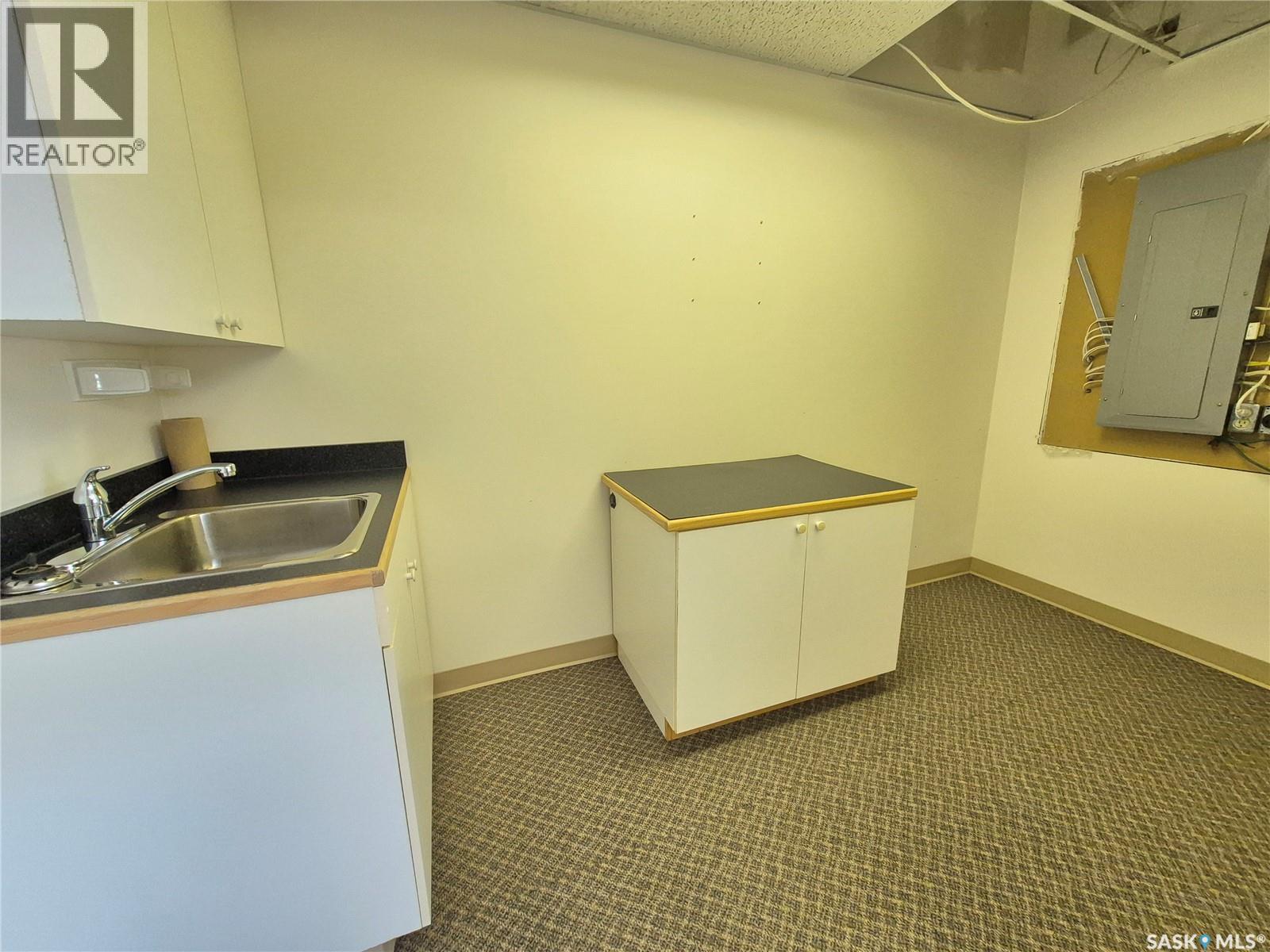 24 12th Street Ne, Weyburn, Saskatchewan  S4H 1K2 - Photo 45 - SK029262