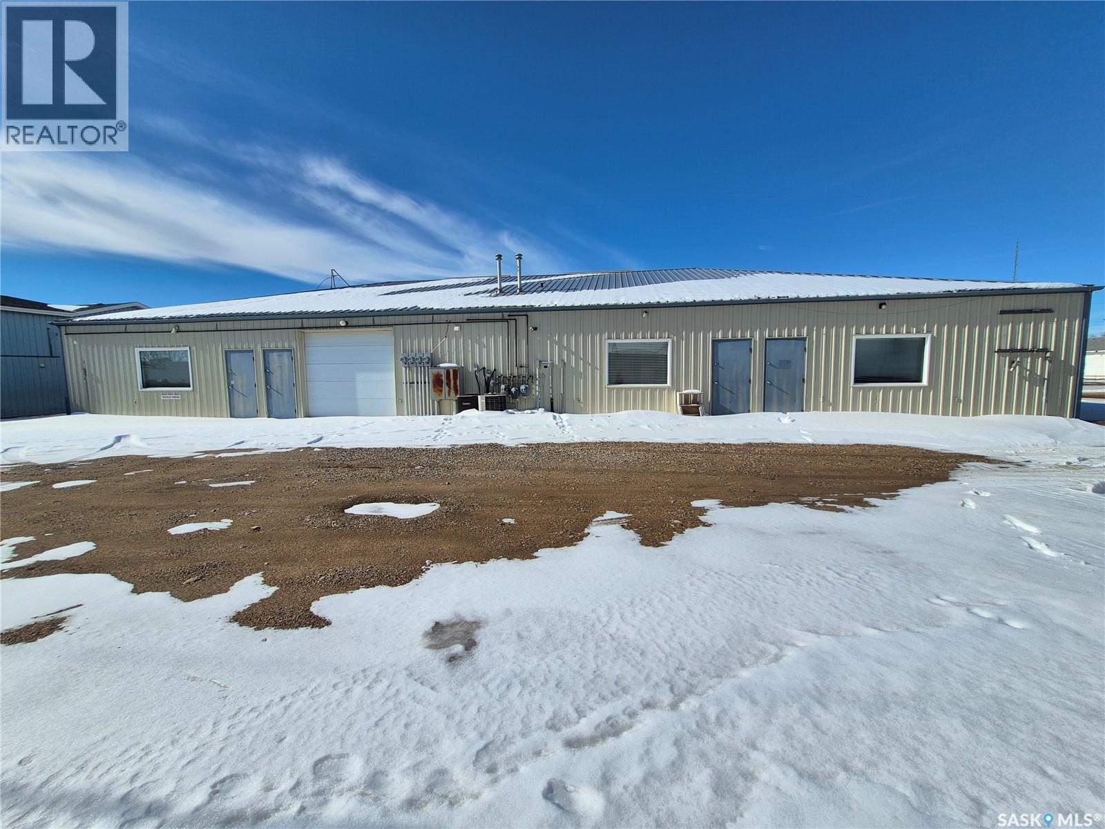 24 12th Street Ne, Weyburn, Saskatchewan  S4H 1K2 - Photo 47 - SK029262