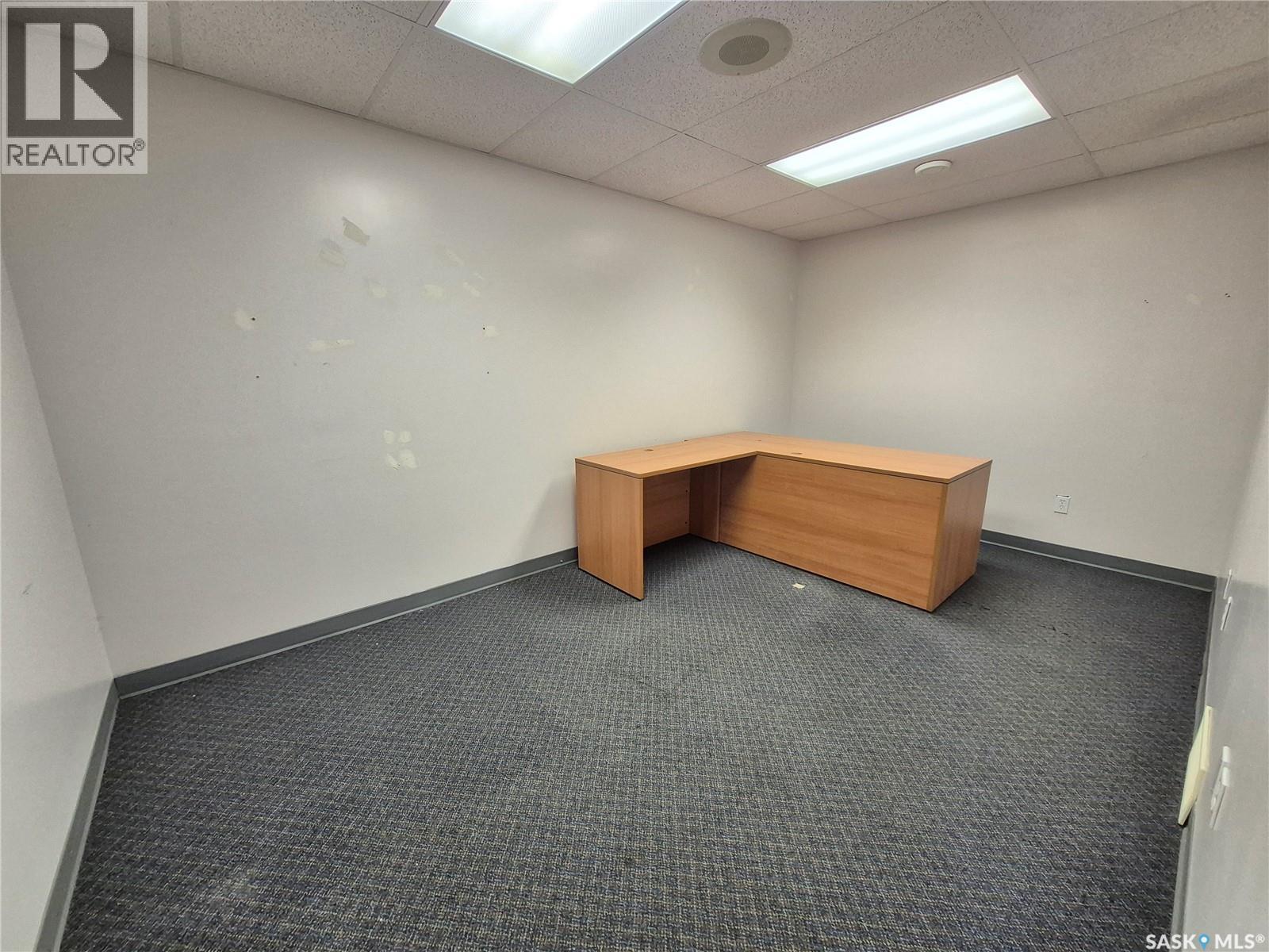 24 12th Street Ne, Weyburn, Saskatchewan  S4H 1K2 - Photo 7 - SK029262