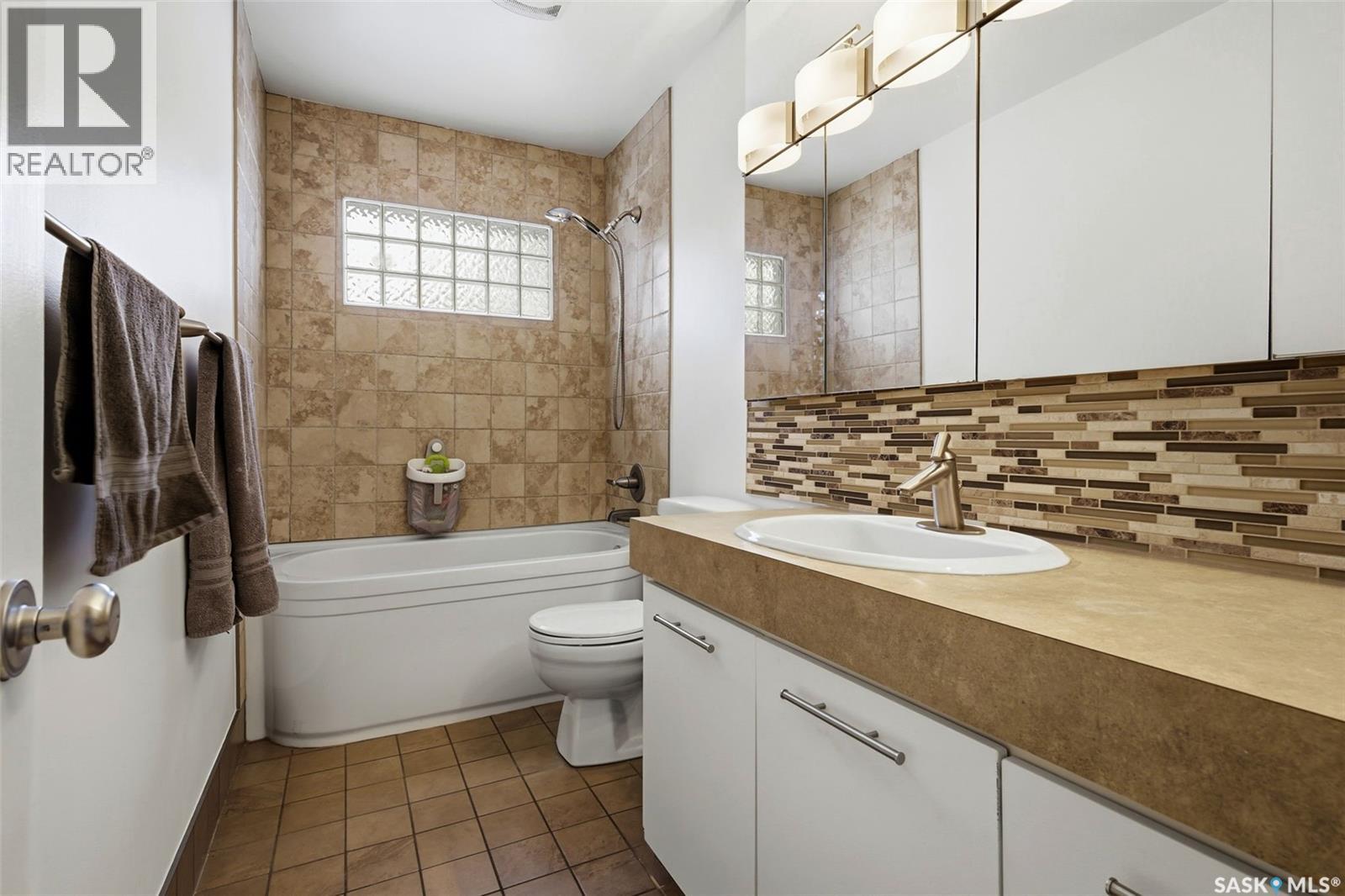 12 Montgomery Road, Regina, Saskatchewan  S4S 5C4 - Photo 19 - SK029242