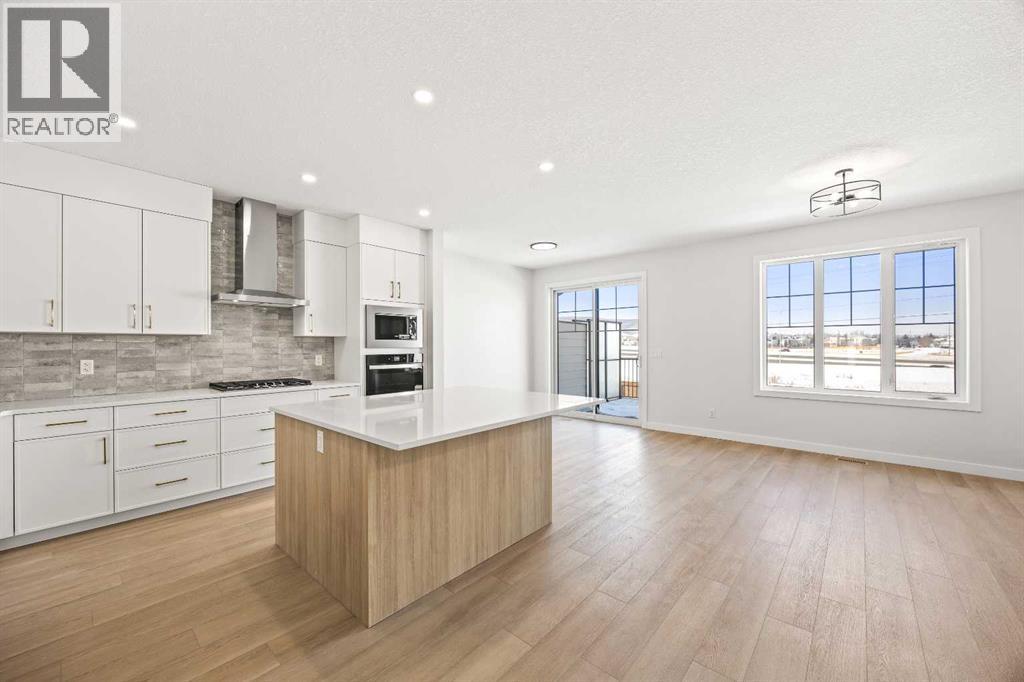 155 Greenwich Drive Nw, Calgary, Alberta  T3B 6N9 - Photo 5 - A2287709