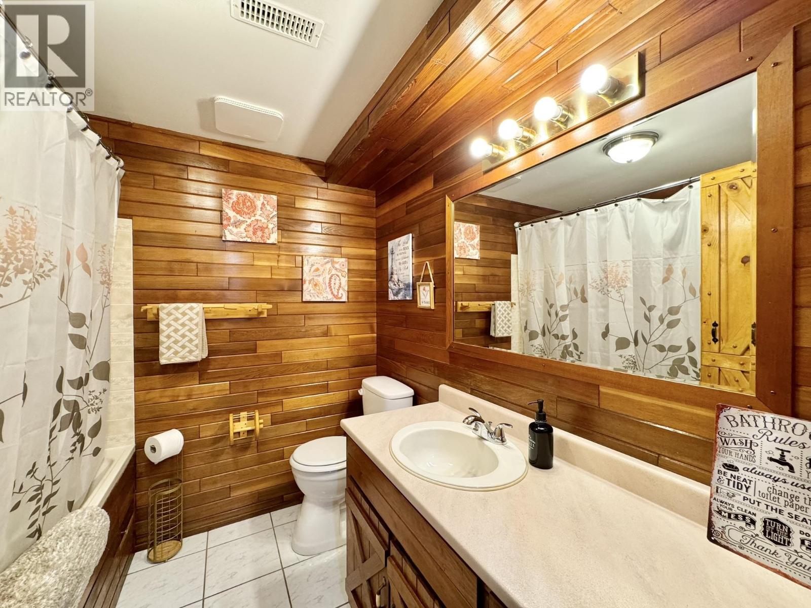 6784 Judson Road, Bridge Lake, British Columbia  V0K 1X3 - Photo 21 - R3094008