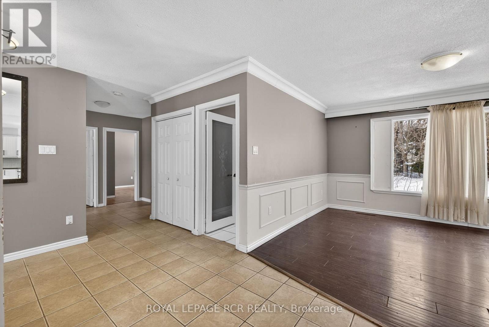 3 Starrview Crescent, Mono, Ontario  L9W 3A8 - Photo 7 - X12637972