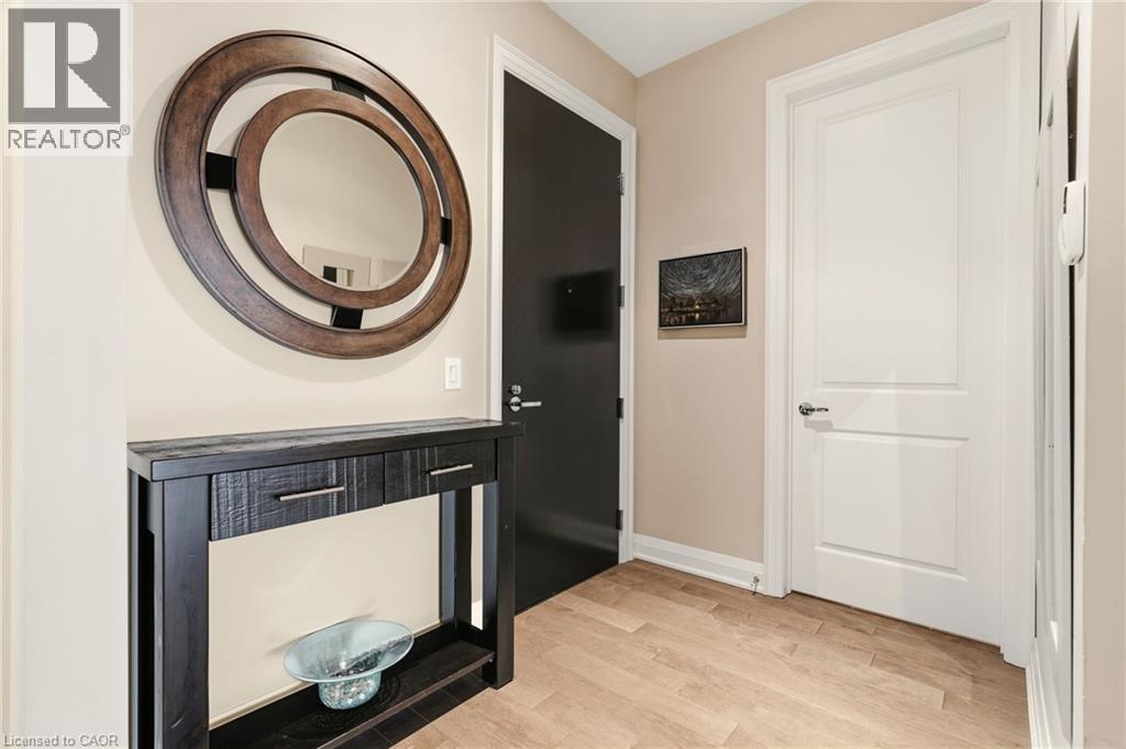 11 Bronte Road Unit# 703, Oakville, Ontario  L6L 0E1 - Photo 6 - 40806924