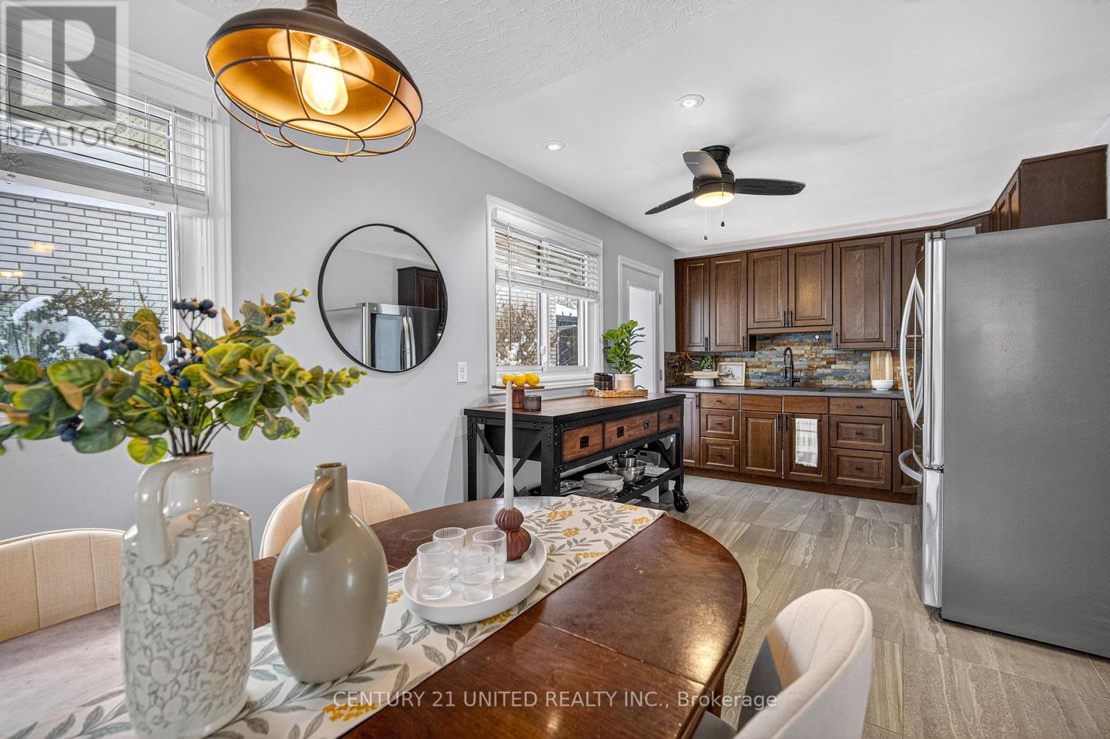 1268 Hopewell Avenue, Peterborough, Ontario  K9H 6T3 - Photo 7 - X12824618