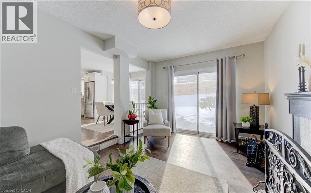 456 Oakfield Court, Waterloo, Ontario  N2T 1X5 - Photo 18 - 40803372