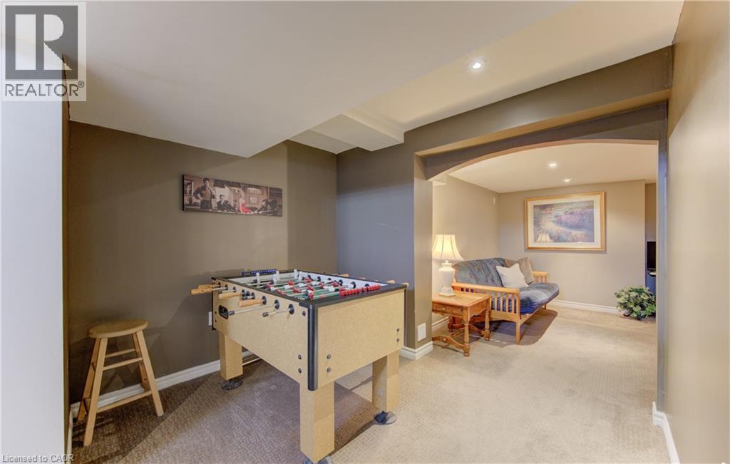 456 Oakfield Court, Waterloo, Ontario  N2T 1X5 - Photo 39 - 40803372