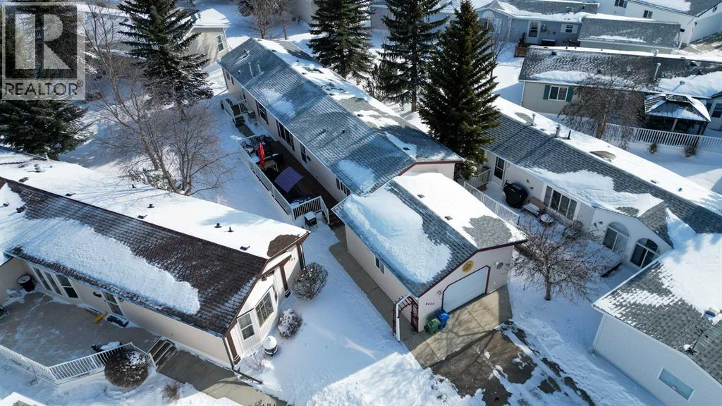 4920 Dorchester Avenue, Red Deer, Alberta  T4R 2Z8 - Photo 2 - A2287906