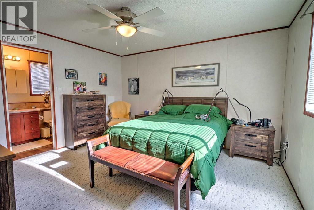 4920 Dorchester Avenue, Red Deer, Alberta  T4R 2Z8 - Photo 21 - A2287906