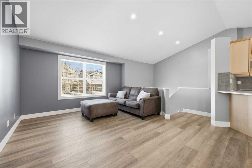 202 Morningside Gardens Sw, Airdrie, Alberta  T4B 0C9 - Photo 7 - A2287525