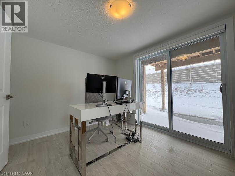 21 Urbane Boulevard, Kitchener, Ontario  N2E 0H8 - Photo 3 - 40808055