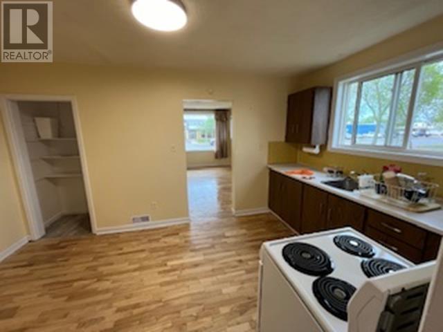 124 Vickers St S, Thunder Bay, Ontario  P7E 1J1 - Photo 7 - TB2600236