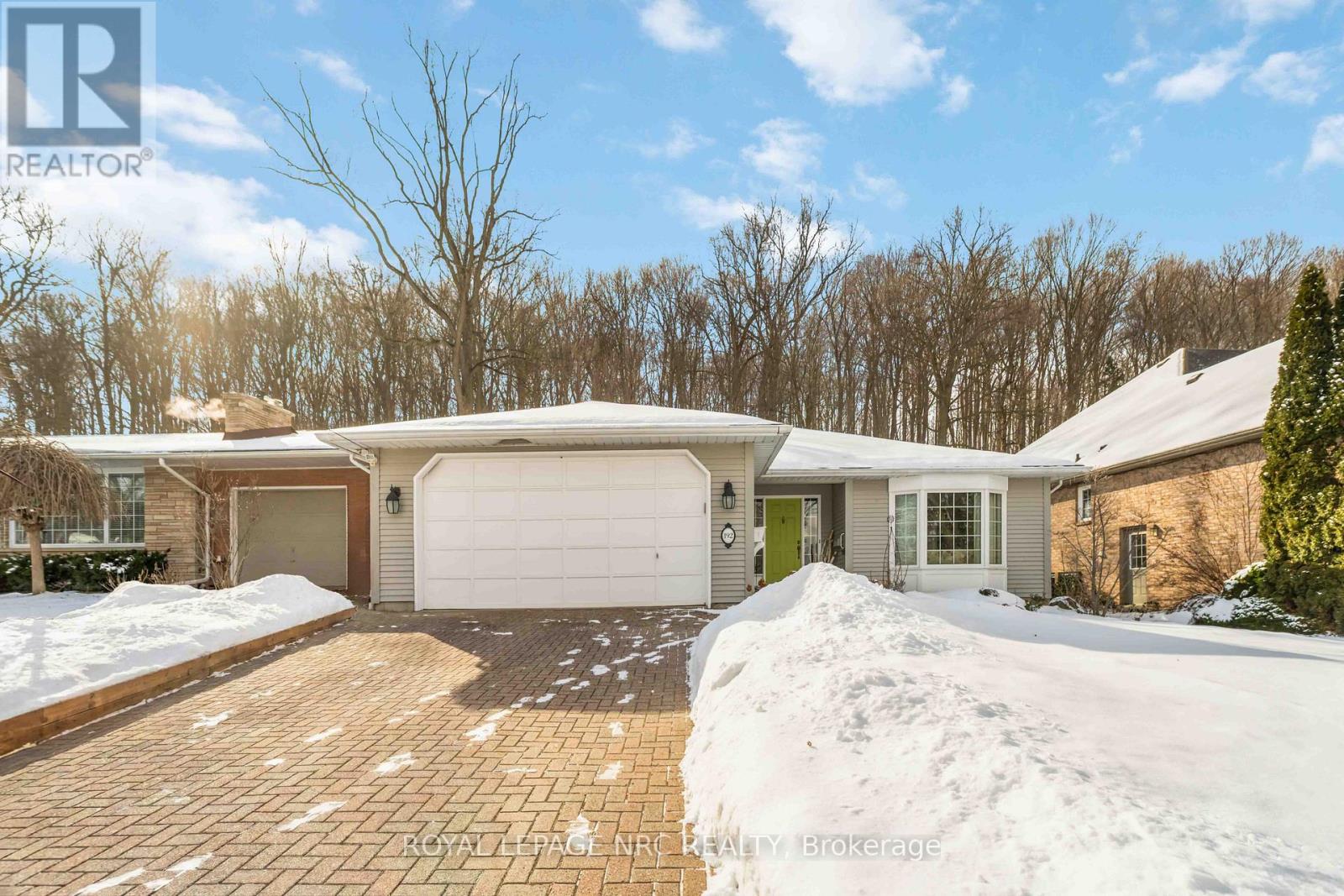 192 Woodside Drive, St. Catharines, Ontario  L2T 1X6 - Photo 2 - X12824688