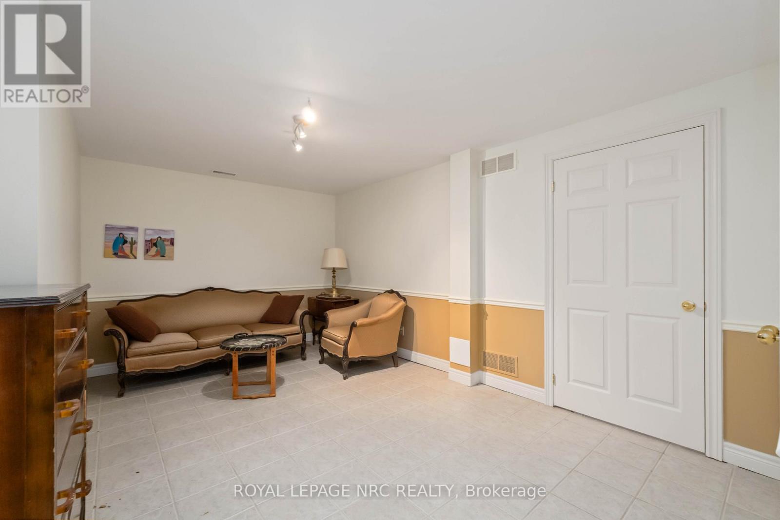 192 Woodside Drive, St. Catharines, Ontario  L2T 1X6 - Photo 26 - X12824688