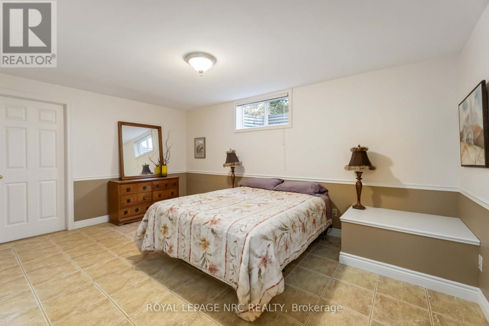 192 Woodside Drive, St. Catharines, Ontario  L2T 1X6 - Photo 30 - X12824688