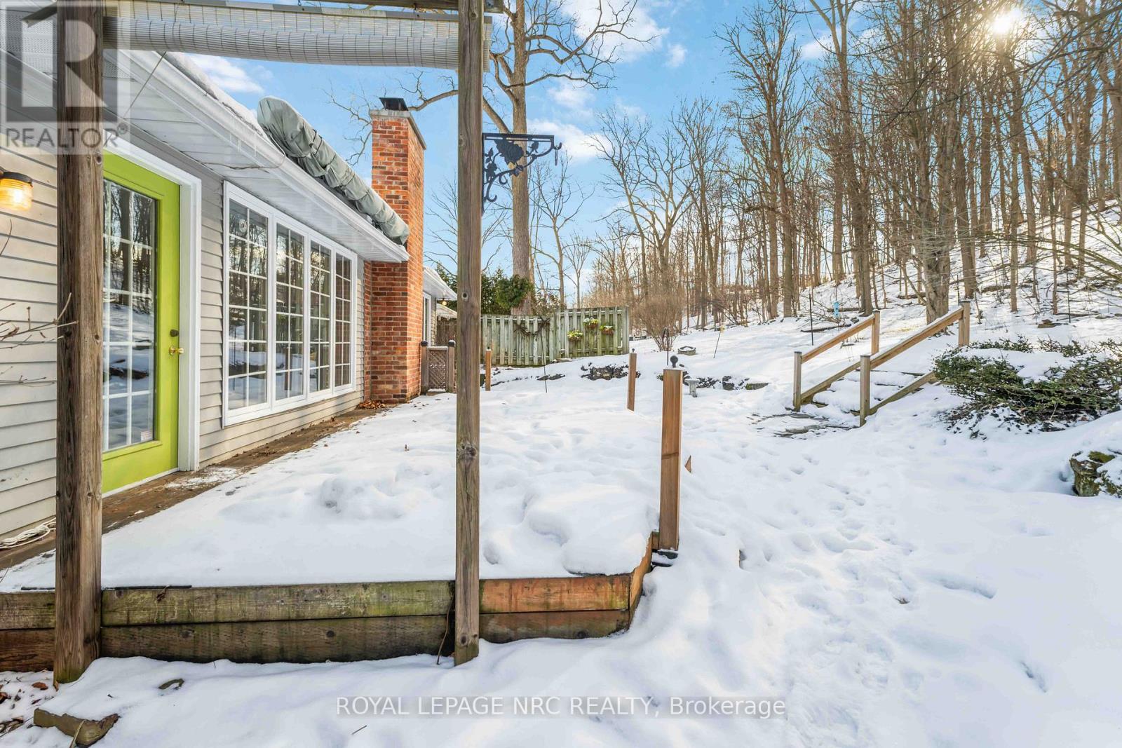 192 Woodside Drive, St. Catharines, Ontario  L2T 1X6 - Photo 41 - X12824688