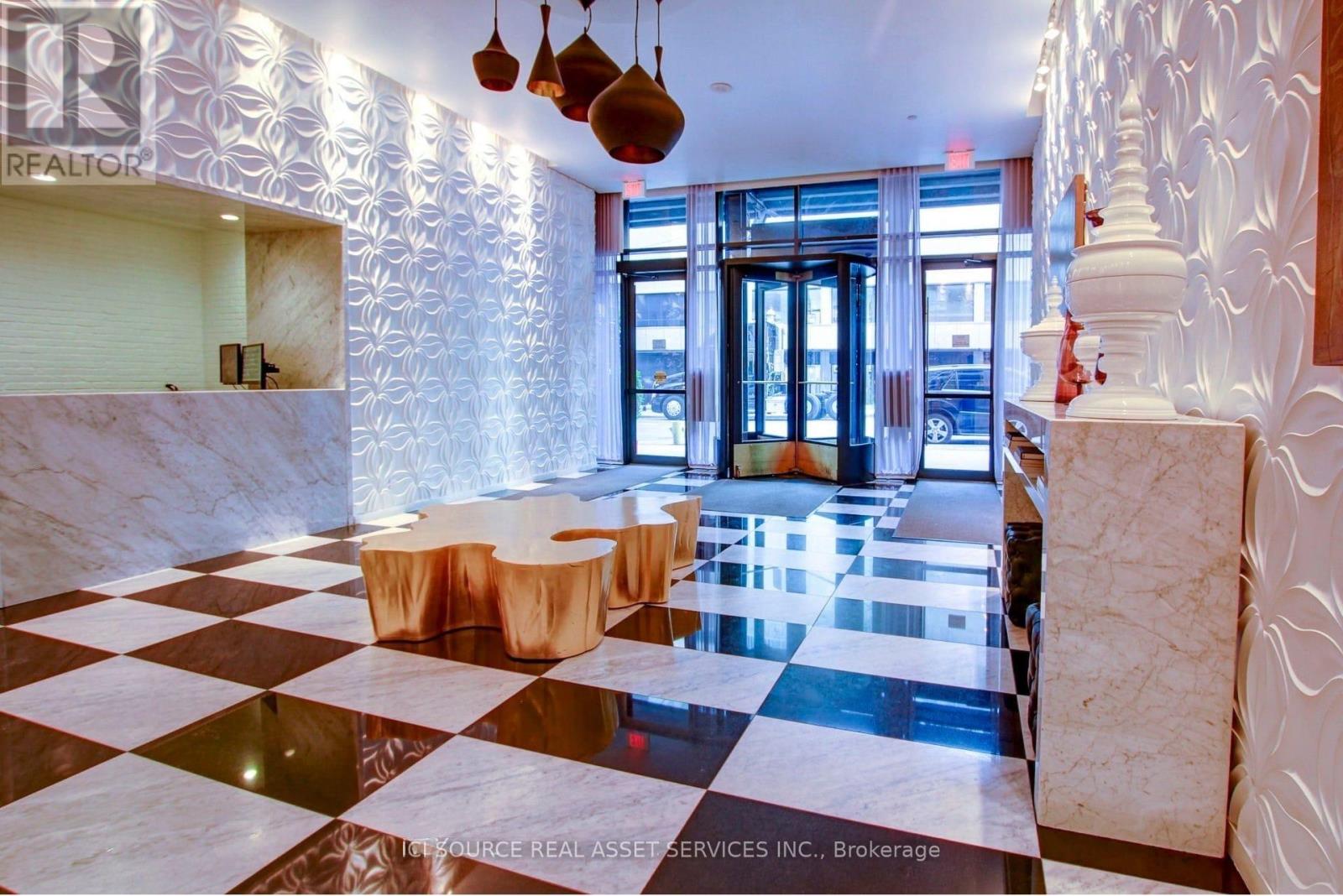 1701 - 1 Scott Street, Toronto, Ontario  M5E 1A1 - Photo 20 - C12815568