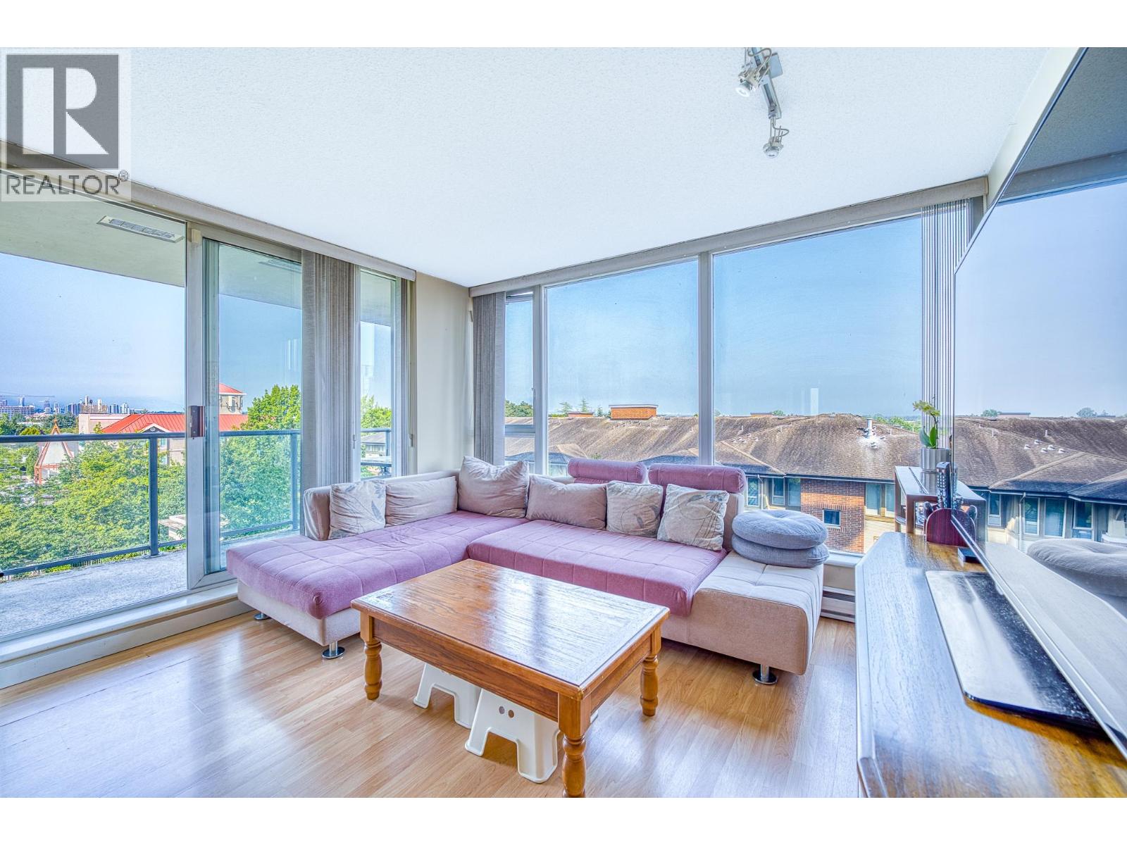 803 5068 Kwantlen Street, Richmond, British Columbia  V6X 4K4 - Photo 3 - R3093983