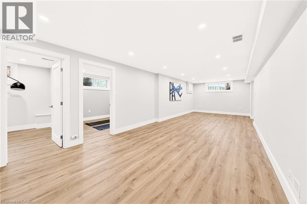 21 Victoria Street, Waterdown, Ontario  L0R 2H0 - Photo 41 - 40807788