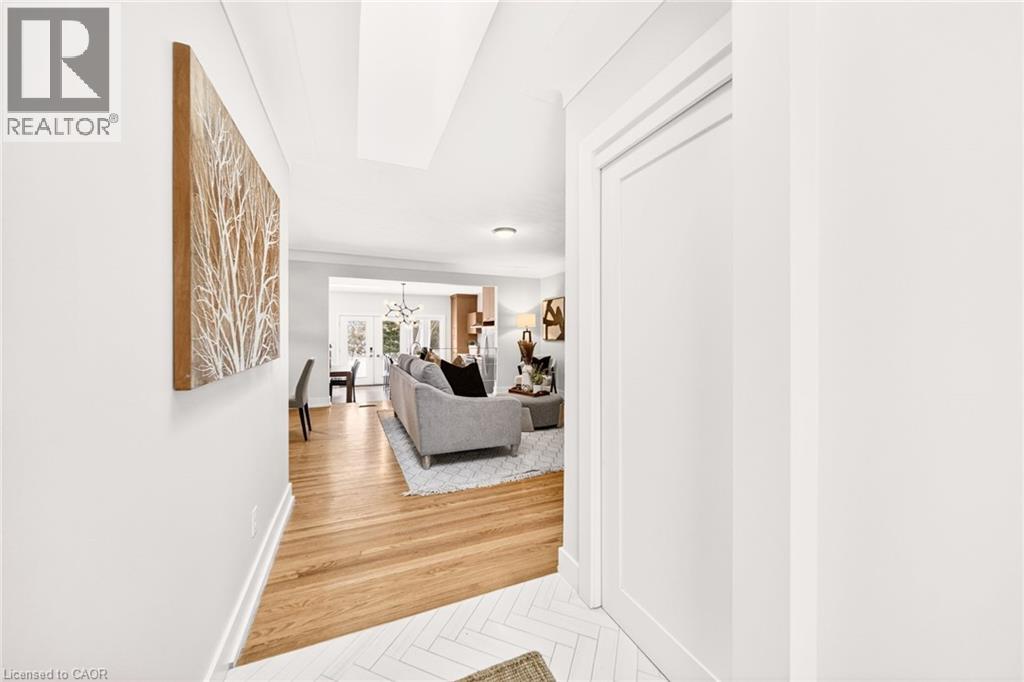 21 Victoria Street, Waterdown, Ontario  L0R 2H0 - Photo 6 - 40807788