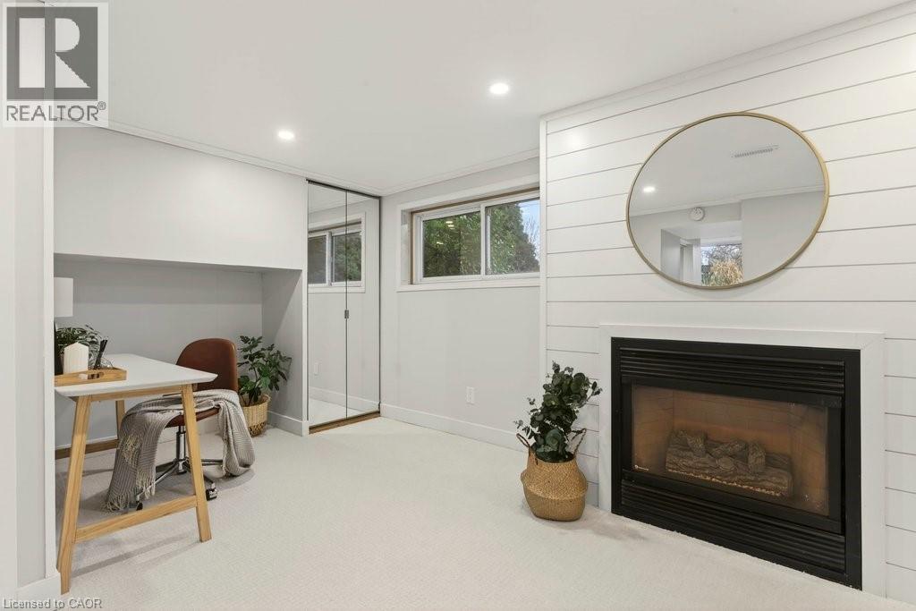 16 Old Oxford Road, St. Catharines, Ontario  L2M 2J9 - Photo 36 - 40795143