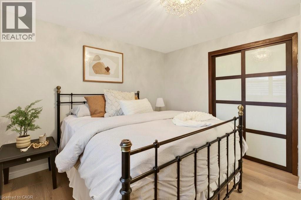 16 Old Oxford Road, St. Catharines, Ontario  L2M 2J9 - Photo 24 - 40795143